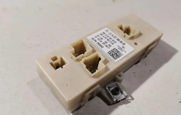 Mercedes-Benz GLB x247 Tailgate/trunk control unit/module A2479008609 A2479010900 A2479022304