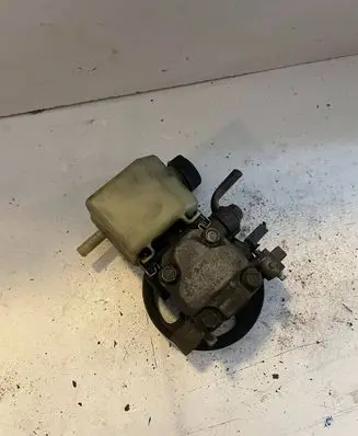 Mazda 6 Power steering pump SKHP0540249