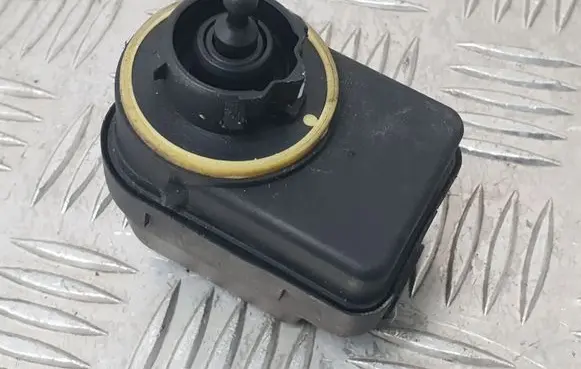 Toyota Aygo AB10 Headlight level adjustment motor PA66GF30