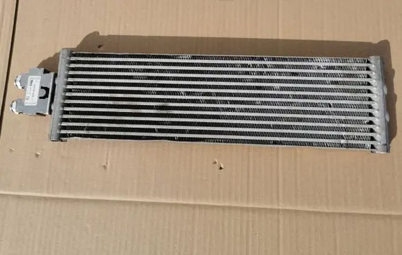 Mercedes-Benz Sprinter W907 W910 Transmission/gearbox oil cooler 