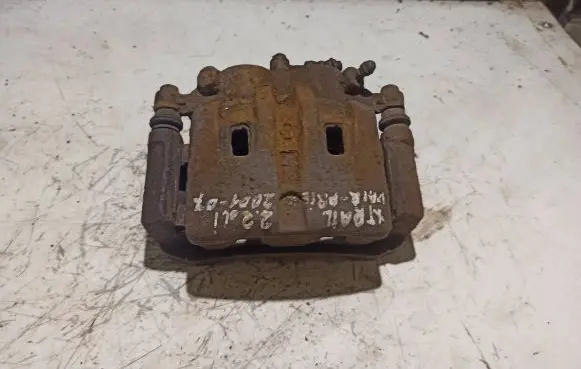Nissan X-Trail T30 Front brake caliper