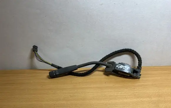 Mercedes-Benz E W210 Cruise control switch 2085450324 C2403
