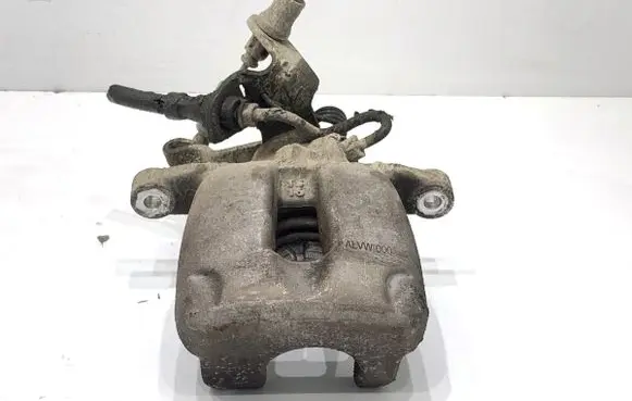 Volkswagen Touran I Rear brake caliper 