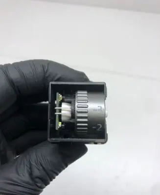 Volkswagen Phaeton Seat heating switch 3D0963563M