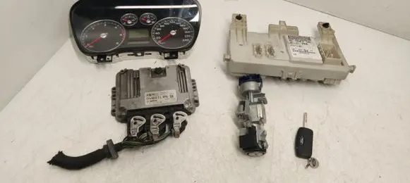 Ford Focus Engine ECU kit and lock set 5U7112A650AB
