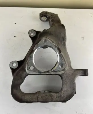 Dodge RAM 1500 DS Front wheel hub spindle knuckle 68044700