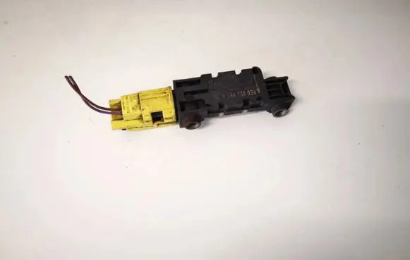 Audi A3 S3 8P Airbag deployment crash/impact sensor 8e0959651a