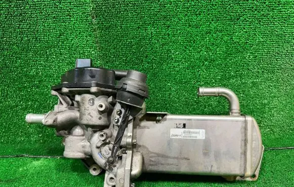 Audi A5 8T 8F EGR valve cooler 03L-131-512-CD