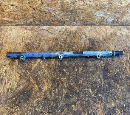 BMW 5 E39 Fuel main line pipe 009015 0445216002