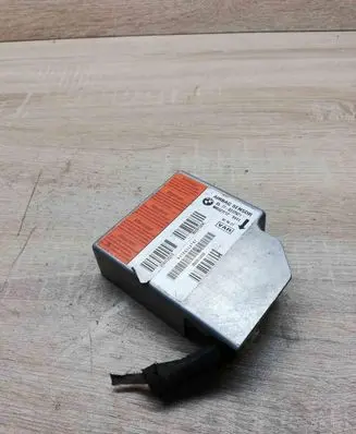 BMW 3 E36 Airbag control unit/module 8372521