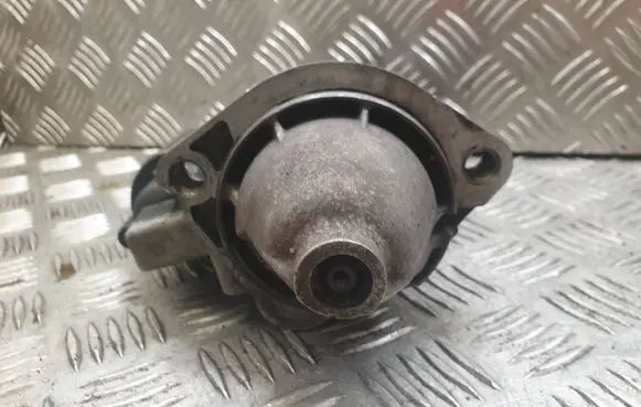 Audi 80 90 S2 B4 Starter motor 068911024B