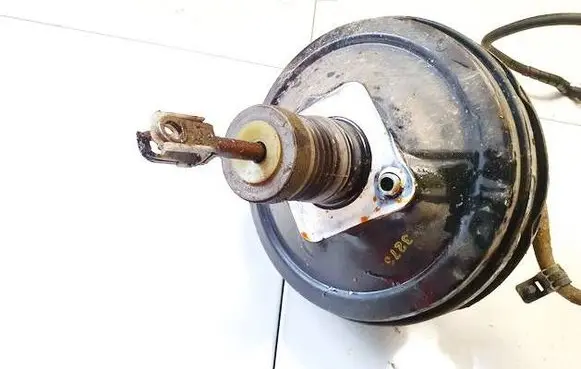 Alfa Romeo 159 Brake booster lsc130t 51747488