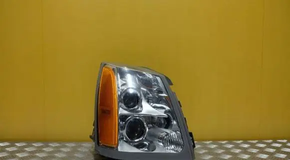 Cadillac SRX Headlight/headlamp 25766666