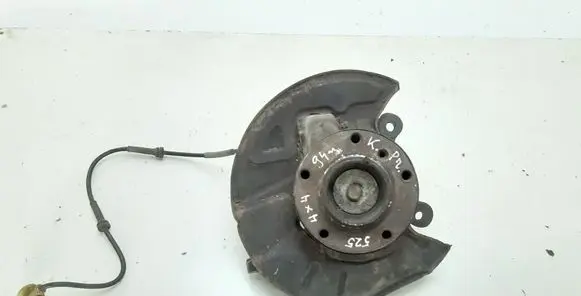 BMW 5 E34 Front wheel hub spindle knuckle
