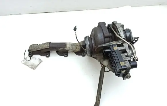 Mercedes-Benz E W211 Turbo A6460901080 1420601