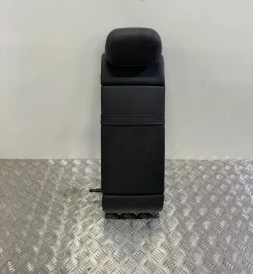 Mercedes-Benz C W205 Rear seat 