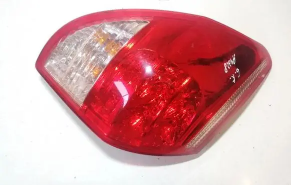 Toyota RAV 4 (XA30) Rear/tail lights