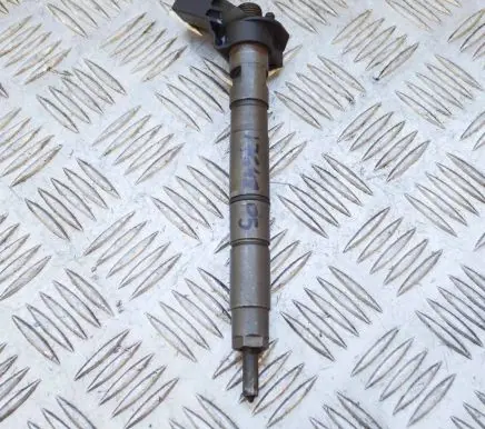 Audi A6 S6 C6 4F Fuel injector 059130277AB 0445115