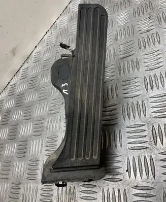 Audi A3 S3 A3 Sportback 8P Accelerator throttle pedal 1K1721503P