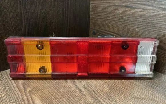 Mercedes-Benz Sprinter W901 W902 W903 W904 Rear/tail lights 0025445403