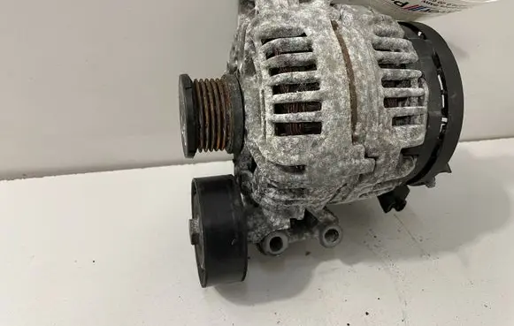 BMW Z4 E85 E86 Generator/alternator 7532964