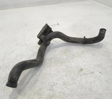 Volkswagen Caddy Engine coolant pipe/hose