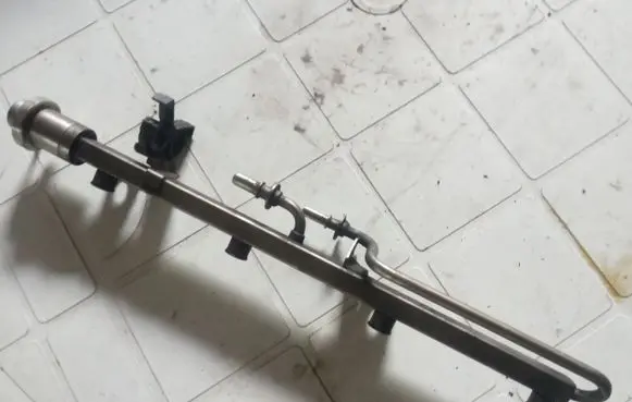 Fiat Ducato Fuel main line pipe 504323902