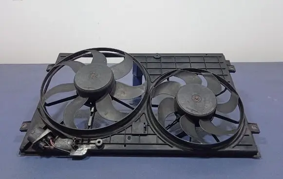 Volkswagen Cross Touran I Electric radiator cooling fan 1K0121207T