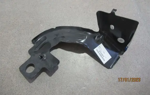 Dodge RAM Fender mounting bracket 55372839 55372839AD