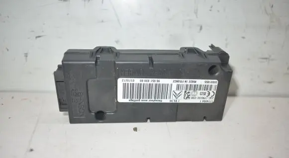 Peugeot 308 SW Bluetooth control unit module 9665183080