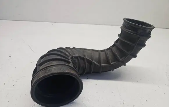 Volvo S60 Air intake hose/pipe 08634143