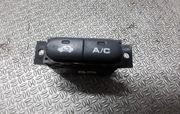 Honda HR-V Air conditioning (A/C) switch 