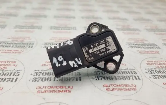 Audi A4 S4 B6 8E 8H Air pressure sensor 038906051B
