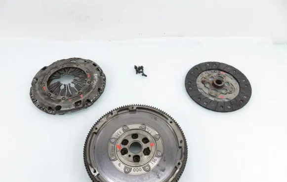 Seat Leon (1P) Dual mass flywheel 1864001694 3082001409 2289000299