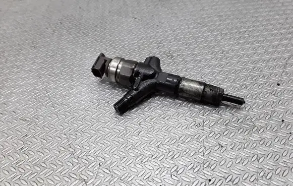 Subaru Outback Fuel injector 16613AA020
