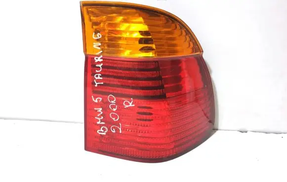 BMW 5 E39 Rear/tail lights 8371324