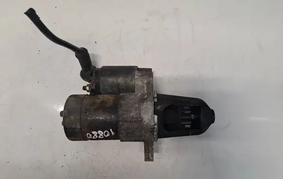 Nissan X-Trail T30 Starter motor 233008H500