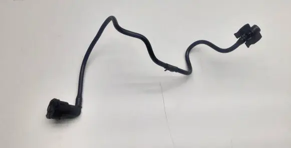 Volvo S90, V90 Engine coolant pipe/hose 32252301