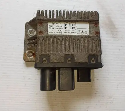 Volkswagen Transporter - Caravelle T5 Coolant fan relay 7H0919506F 895904000