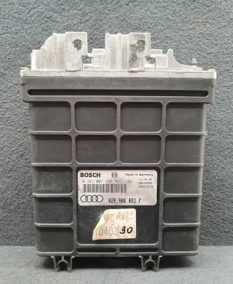 Audi A4 S4 B5 8D Engine control unit/module 028906021F 0281001366