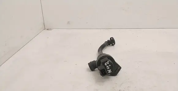 BMW 3 E46 Fuel tank valve 7512581