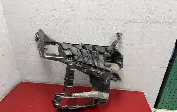 BMW X6 G06 Fog light bracket 7446170 51117446170