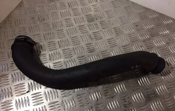 Volvo S40, V40 Intercooler hose/pipe 30896686