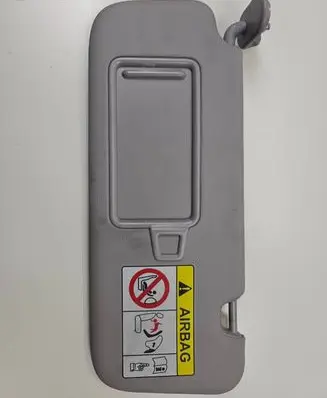 Alfa Romeo Giulia Sun visor