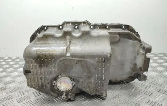 Volkswagen Golf VI Oil sump 03C103603T