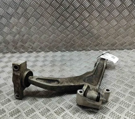 Volvo V60 Front lower control arm/wishbone 32298153