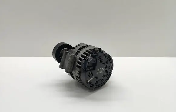 BMW 5 E60 E61 Generator/alternator 7550968 755096805 7551256