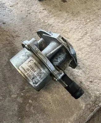 Renault Megane II Vacuum pump 7223891205 820032714 05T1360416