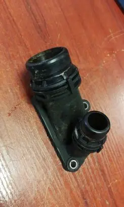 BMW 1 E81 E87 Engine coolant pipe/hose 7800048