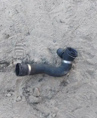 BMW X5 E70 Engine coolant pipe/hose 1436373